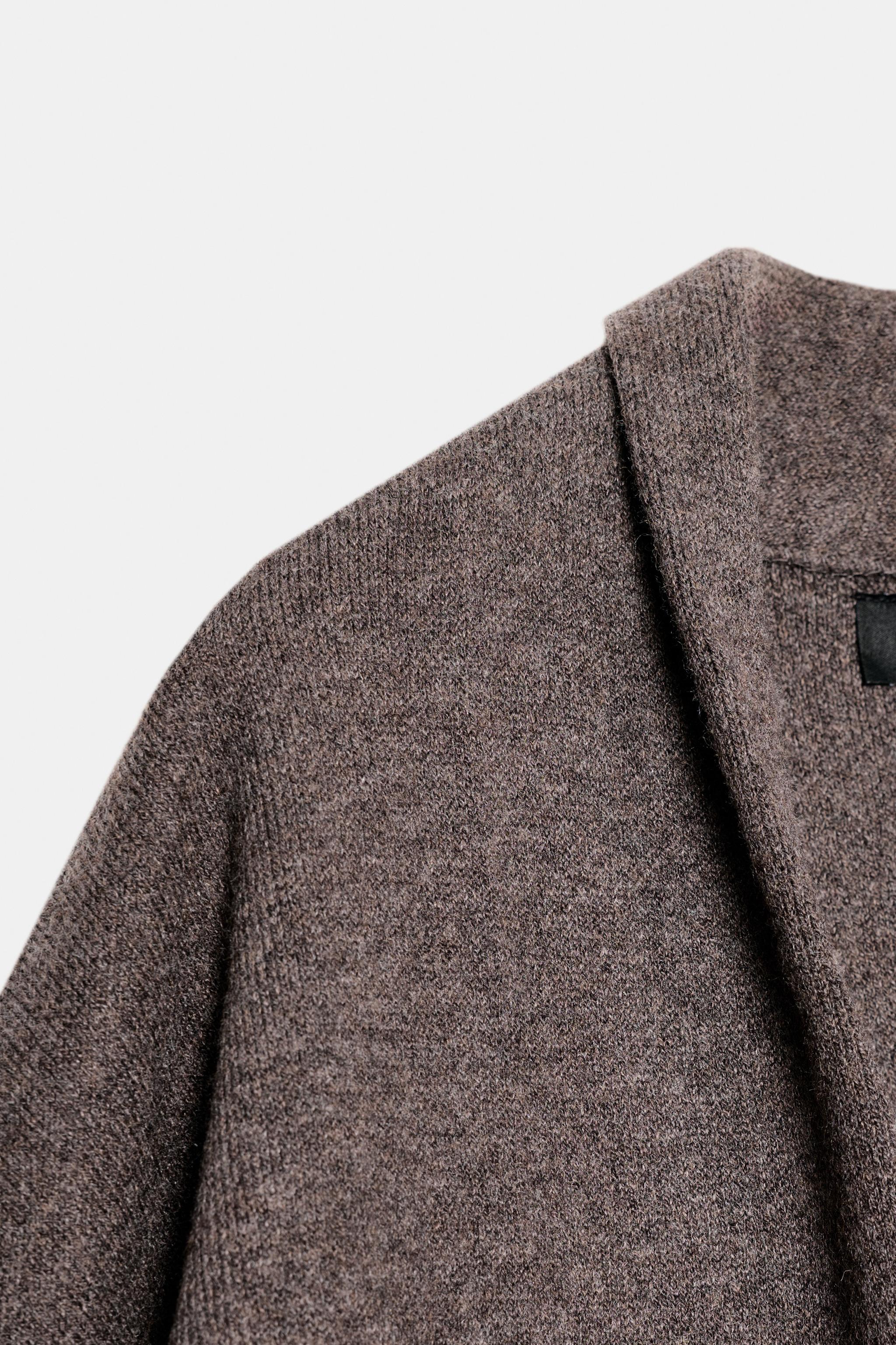 MANTEAU LONG EN MAILLE